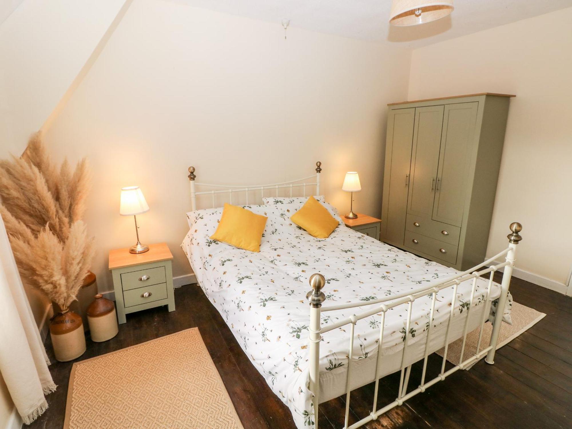 Kenfig Farm Bridgend (Wales)
